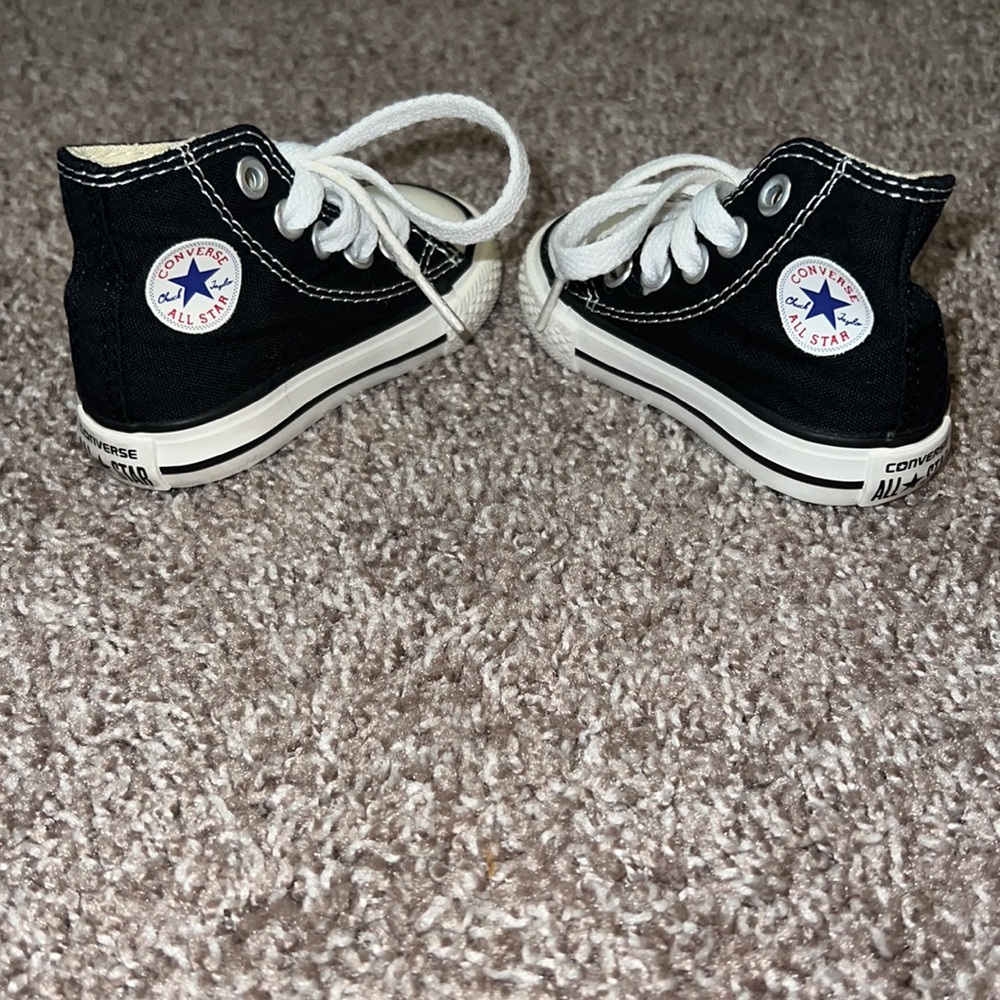 Baby/Toddler Converse - Picture 3 of 5